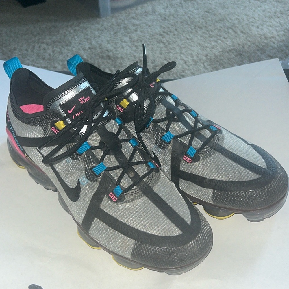 Nike shoes